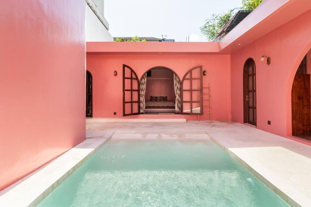 Va Villa Jimbaran Esterno foto